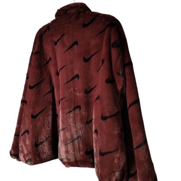 Nike Womens Burgundy Faux Fur Plush All Over Swoosh Print Jacket XXL - Picture 5 of 9